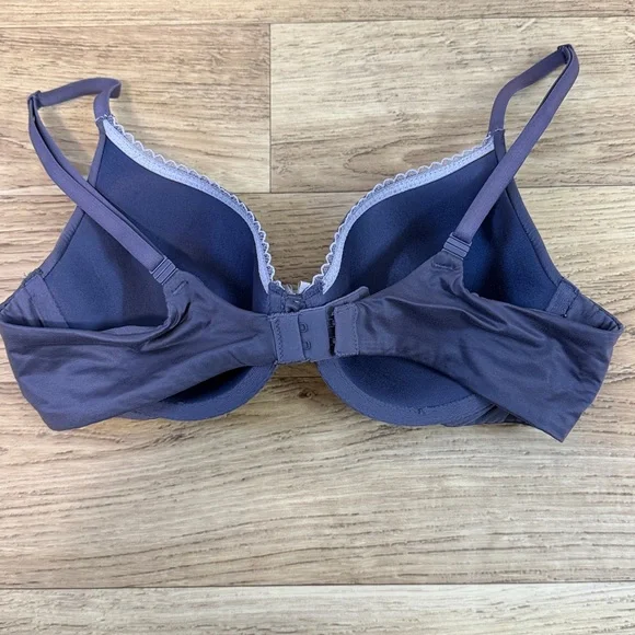 VS bra - Picture 2 of 5